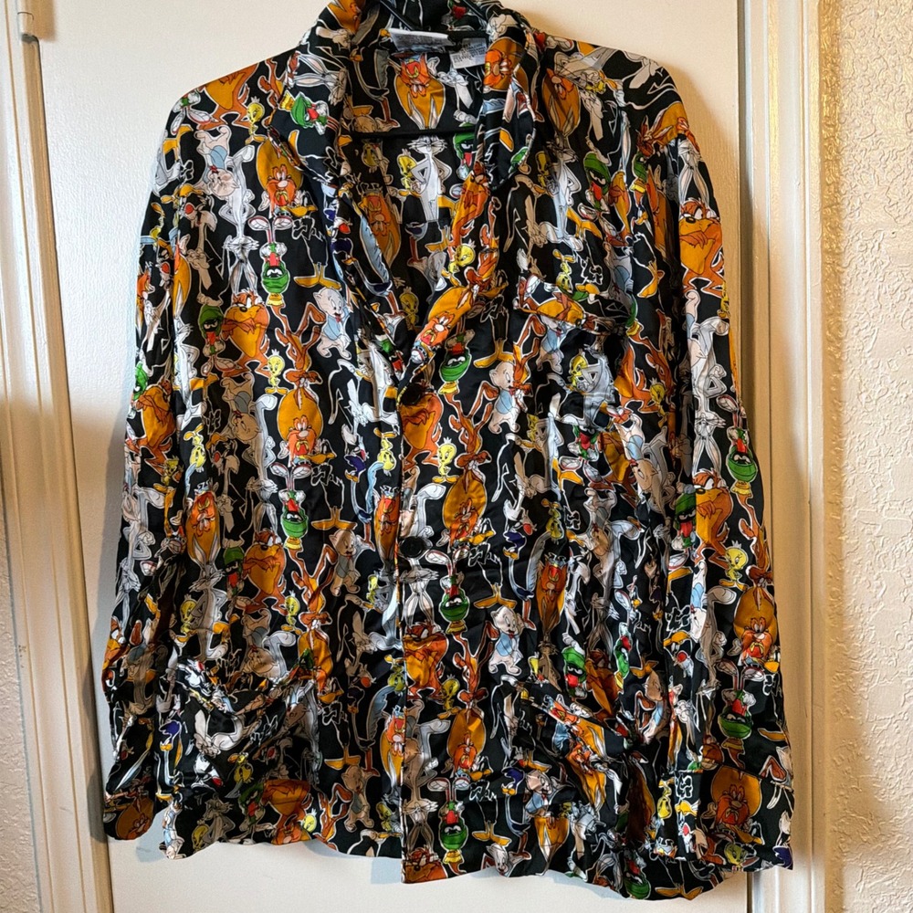 Vintage Looney Tunes Character All Over Print Button Down Pajama Shirt Black L